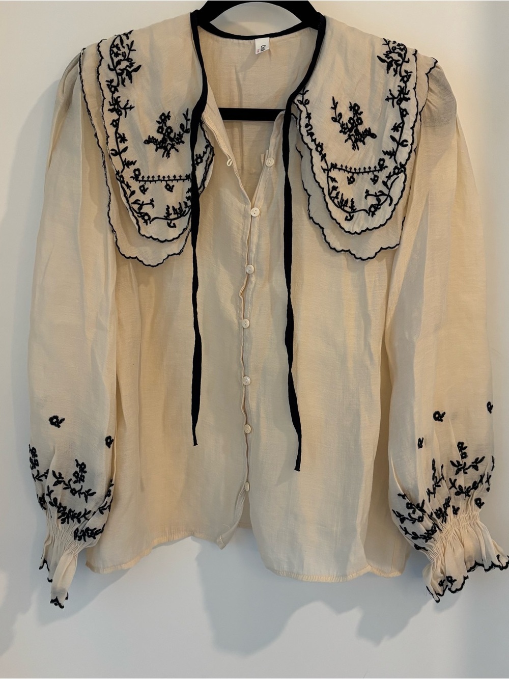Embroidered Cream Tie-Neck Blouse with Scalloped Collar - Picture 2 of 3